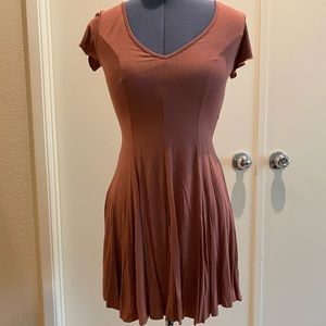 Mauve T-shirt dress